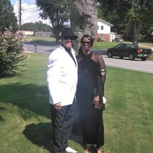 Meet your Posher, Lucy